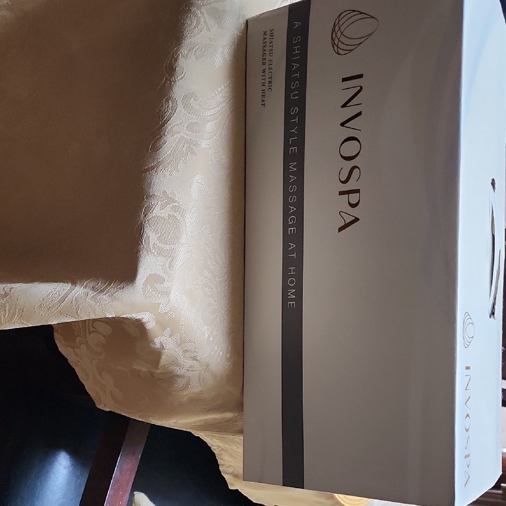 InvoSpa Shiatsu Massage Pillow